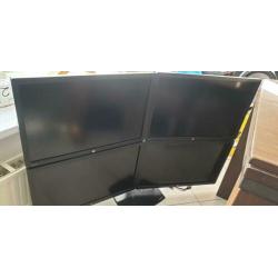 2x of 4x HP Z24i IPS 1920x1200 LED schermen met standaard
