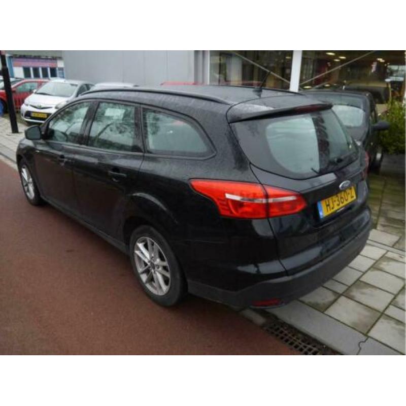 Ford Focus Wagon 1.0 EcoBoost Trend Edition - Navigatie