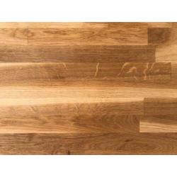 Houten eettafel