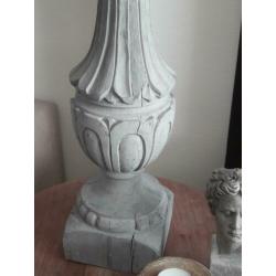 robuuste houten balusterlamp