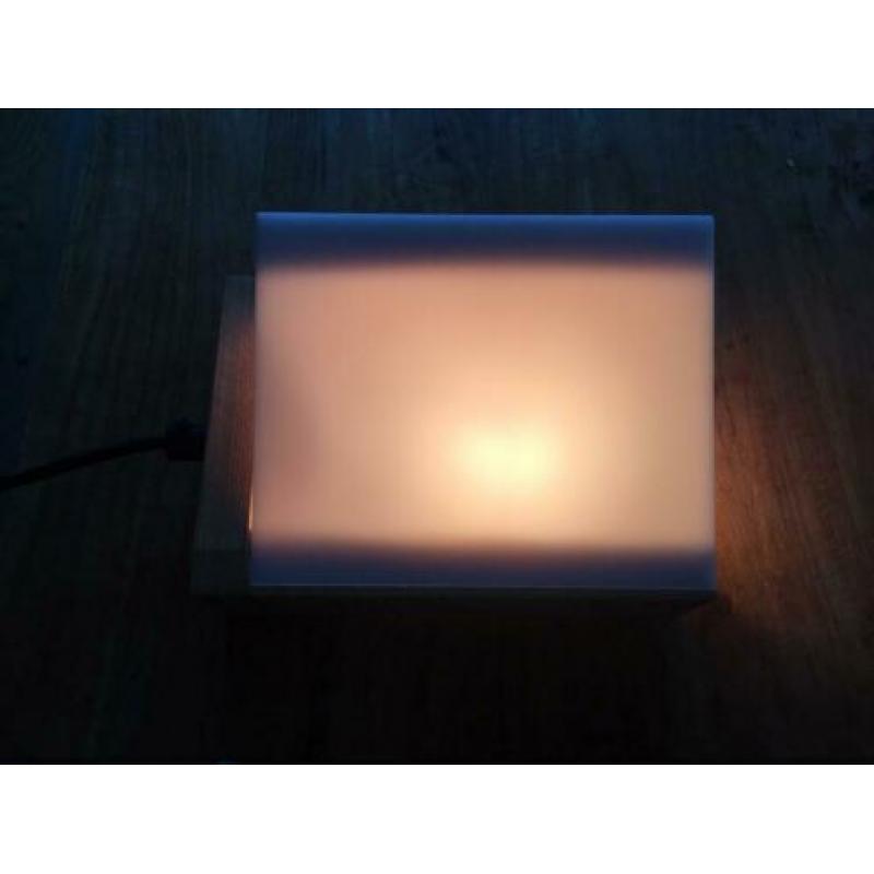 Lichtbak voor embossing
