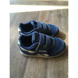 Reebok schoenen maat 23.5