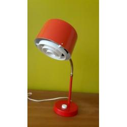 Leuke retro oranje bureaulamp jaren 70 met drukknop