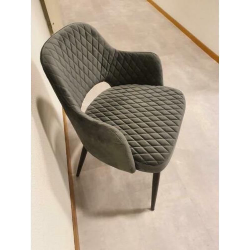 Nieuwe velvet stoelen €59,- p.s bezorgen mogelijk!