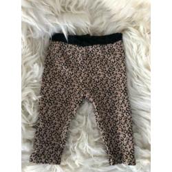 Zara - Tijger/leopard broekje maat 68