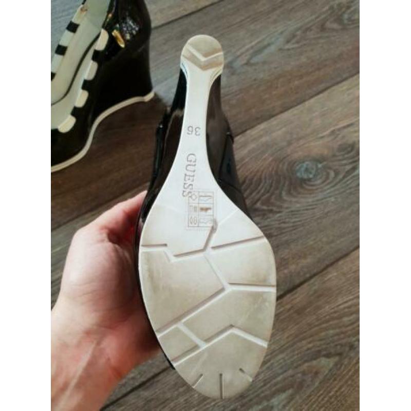 Guess sleehak maat 36 1 x aan gehad