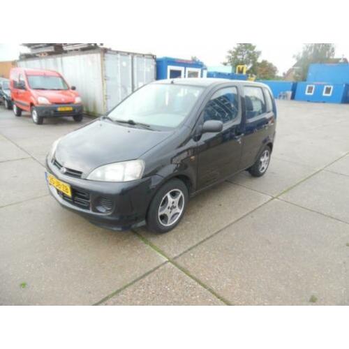 Daihatsu Young RV 1.0-12V RTi