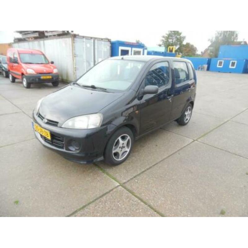 Daihatsu Young RV 1.0-12V RTi