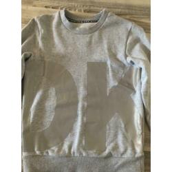 Trui DKNY maat 146