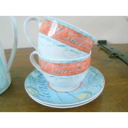 Theepot + 2 kop en schotels Wedgwood Variations
