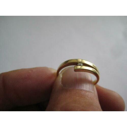 PRACHTIGE GOUDEN RING MET BRILJANT (mp040)