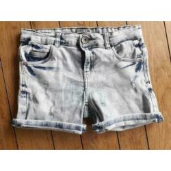 Shoeby Jill zwart wit stoer t shirt maat 170