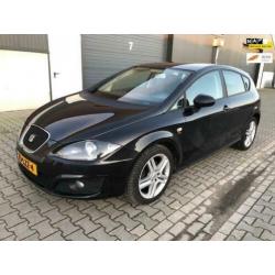 SEAT Leon 1.2 TSI Ecomotive Style Navigatie, Leer, Airco aut