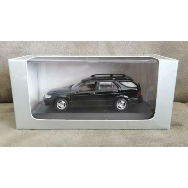 Minichamps Saab 95 Estate 1/43 in ovp