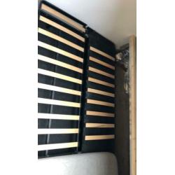 Slaapbank 200cm 2 persoons