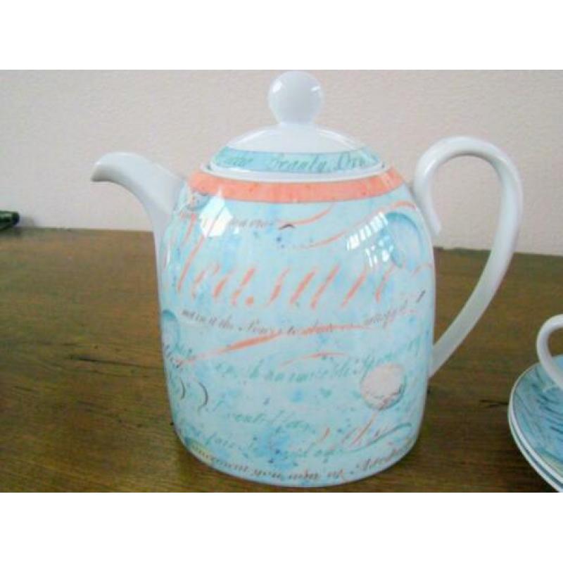 Theepot + 2 kop en schotels Wedgwood Variations