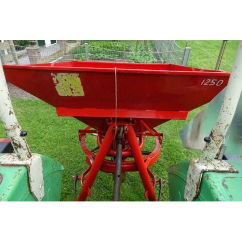 lely kunstmeststrooier 1250