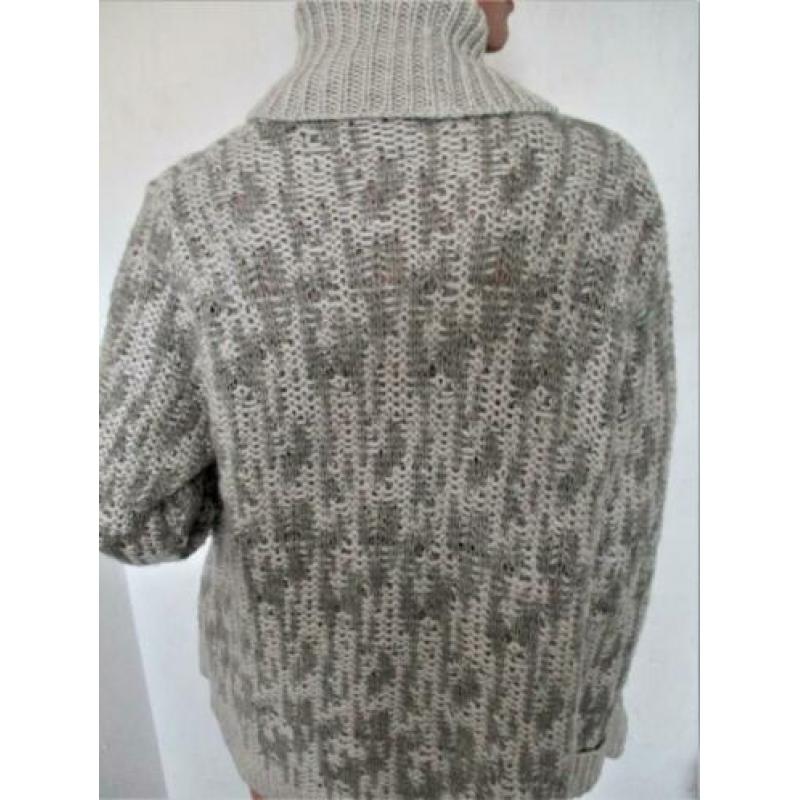 EXPRESSO ! Grijs vest mt 42.