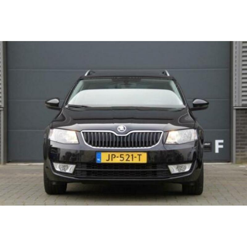 Skoda Octavia Combi 1.4 TSI Greentech Style Businessline | p