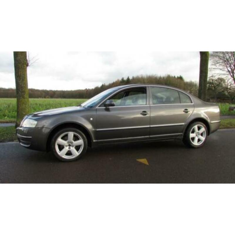 Skoda Superb 2.5 V6 TDI Elegance