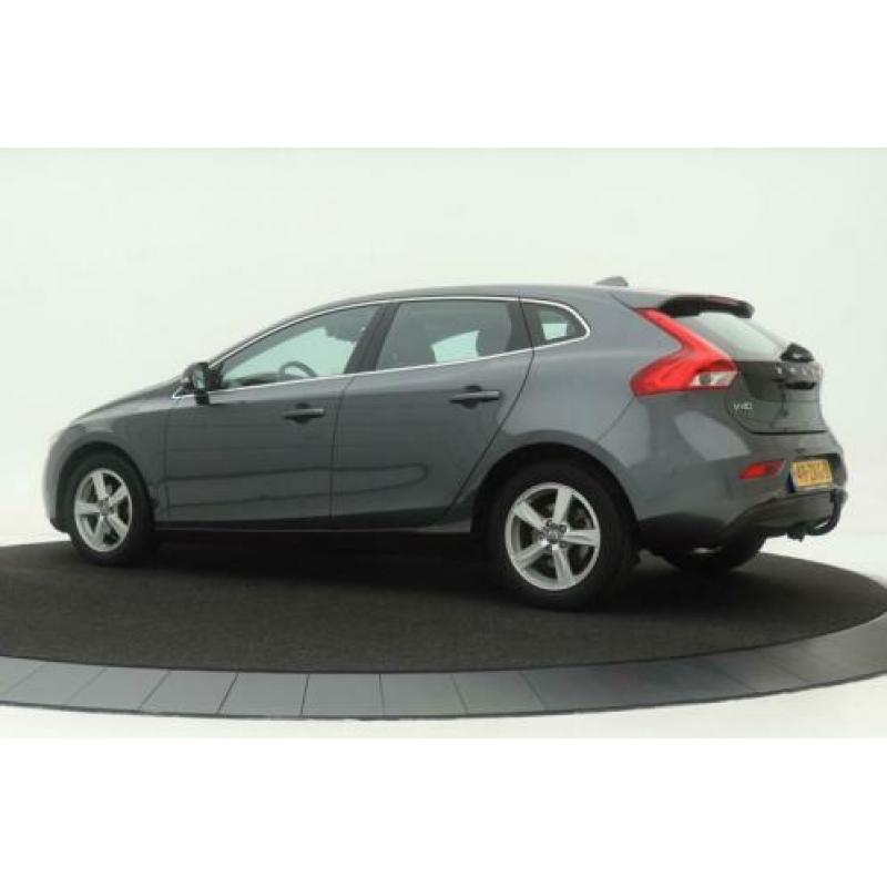 Volvo V40 1.6 D2 Momentum | 1e eigenaar | Dealer onderhouden