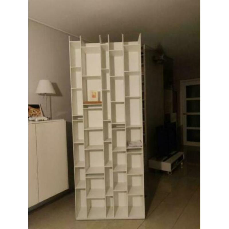 Hele mooie design wand / boekenkast MDF Italia Random