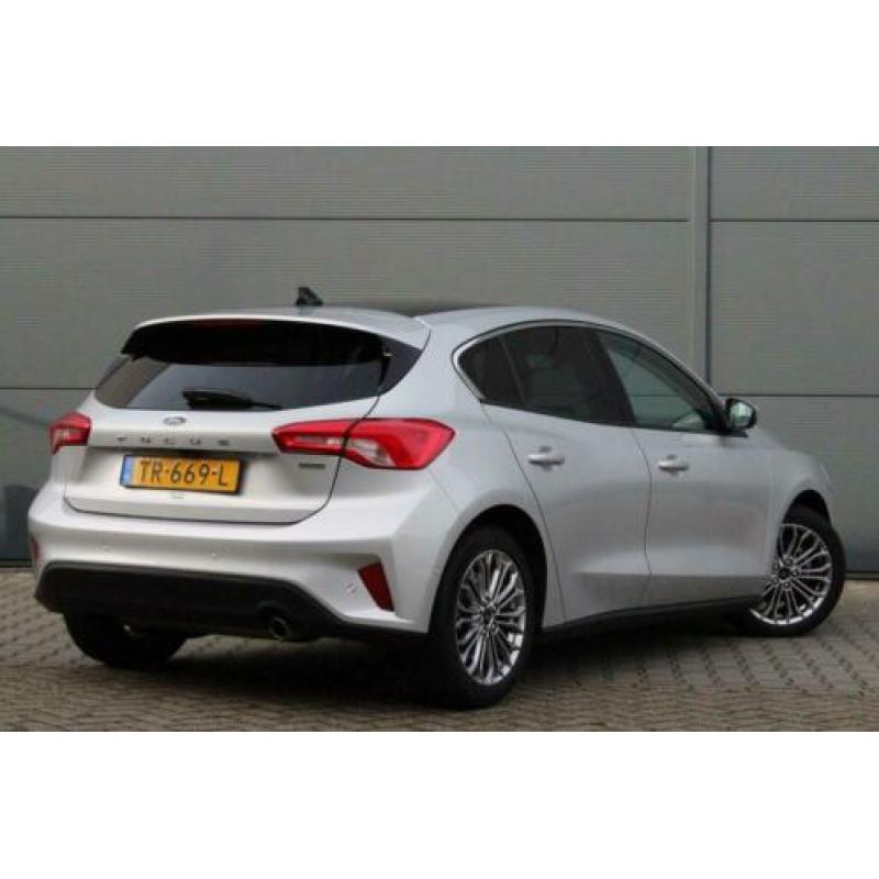Ford Focus 1.0 EcoBoost Titanium Business 125 PK | Design Pa
