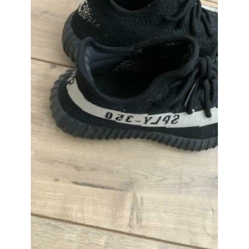 Yeezy oreo 38 2/3 us 6
