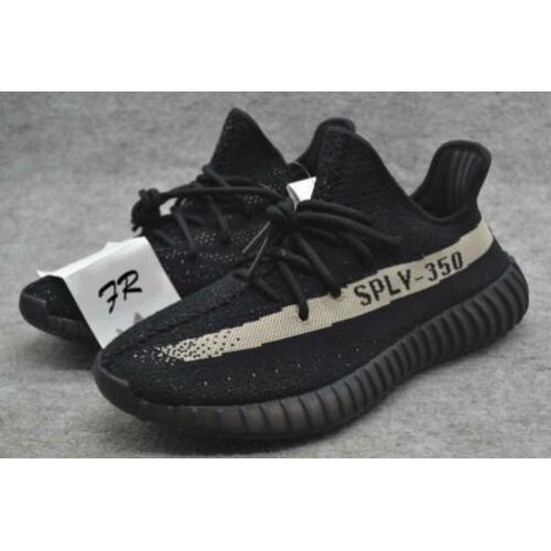 Yeezy oreo 38 2/3 us 6