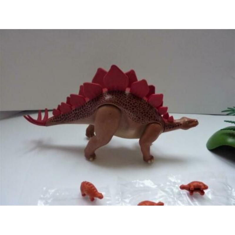 Dino Stegosaurus met broedplaats, Kaaiman 5232 Playmobil