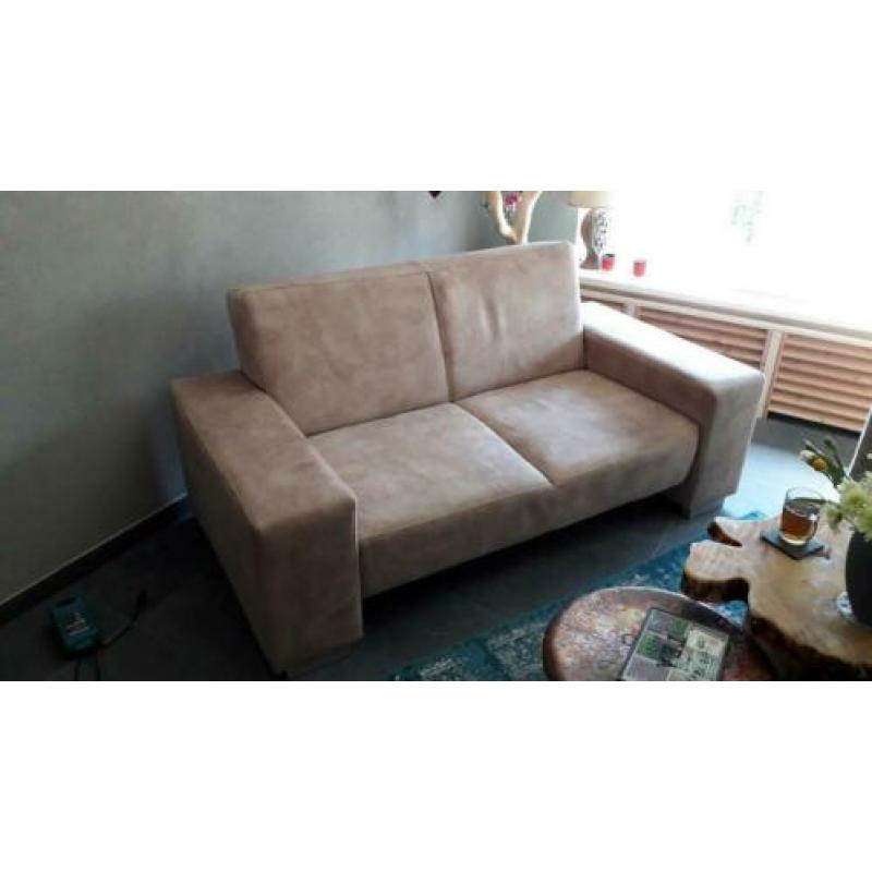 mooie stevige beige 2 zits bankstel