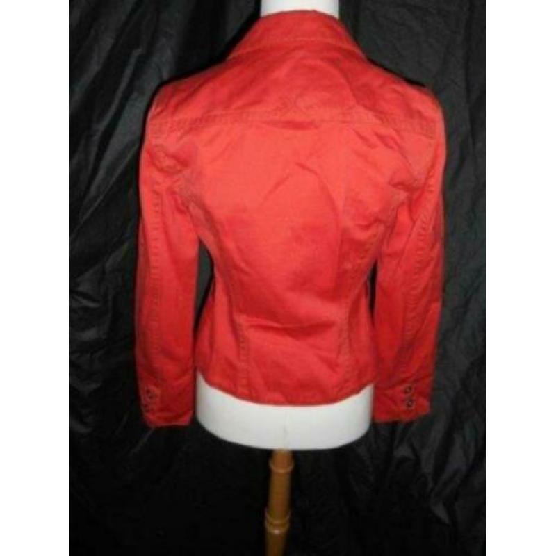 jasje rood vero moda 38 OPRUIMING