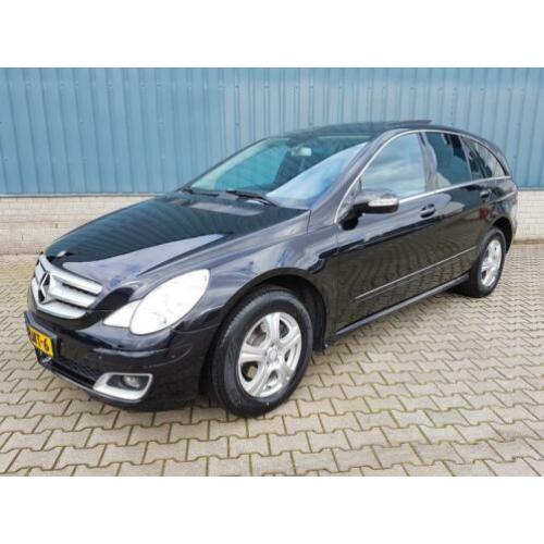 R350 4 Matic *Navi *Panorama Dak *Luchtvering *Xenon *6 Pers