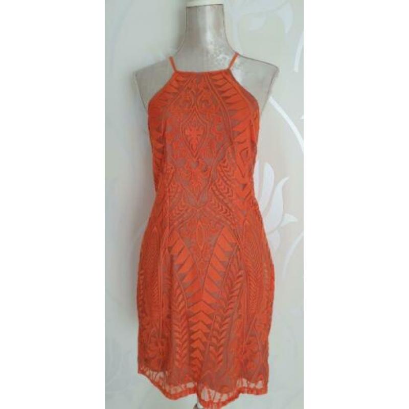 Nieuw Oranje jurk van Love Triangle maat 42 92cm lang stretc