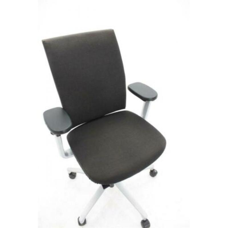 bureaustoelen !!! enkel top merken