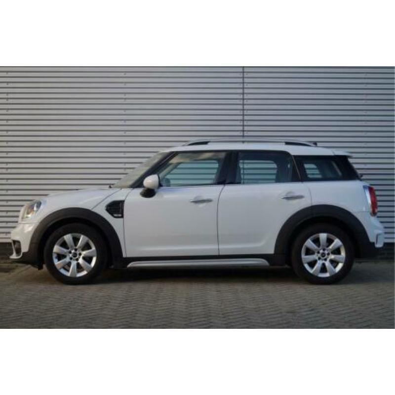 MINI Countryman One Salt / 17" / Climate Control / Navigatie
