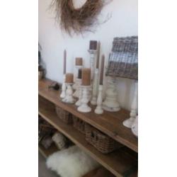 Wandkast,sidetable doorleefd hout, Ook op jouw maat te maken