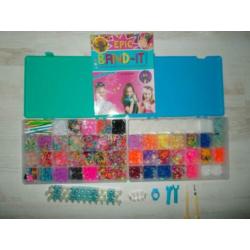2 Loombands dozen met handboek