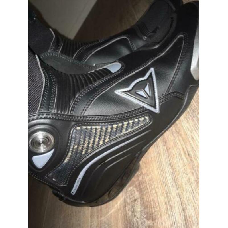 Nieuwe dainese D1 axial pro
