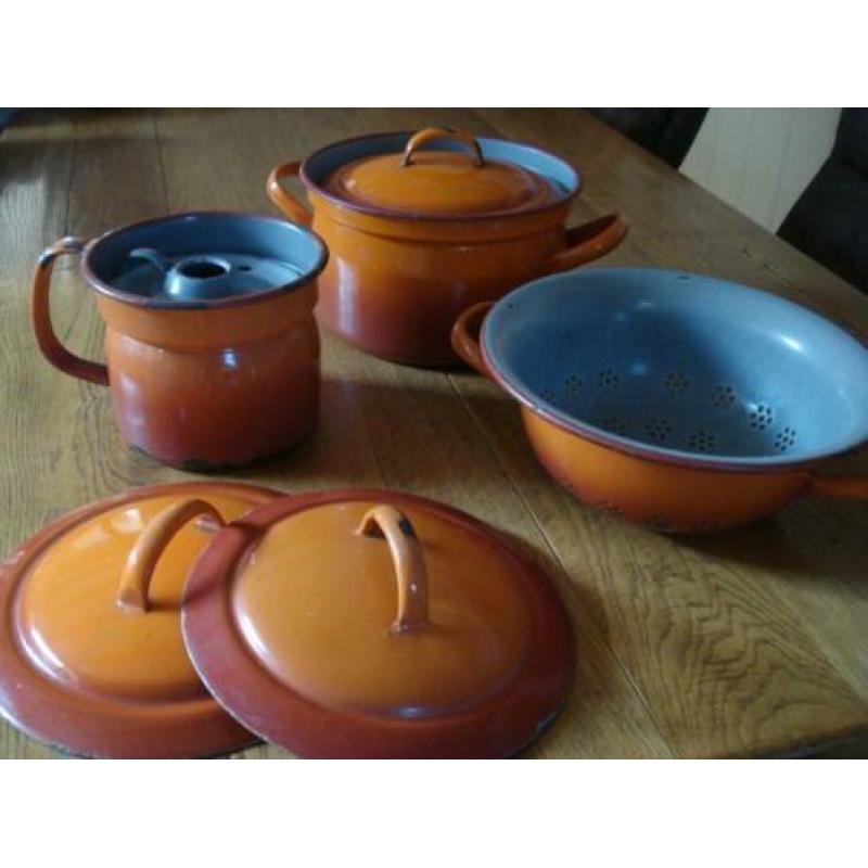 Emaille vergiet, melkkoker, kookpan