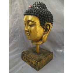 Thaise Gouden Boeddha Buddha op Sokkel met Karakters 25 cm