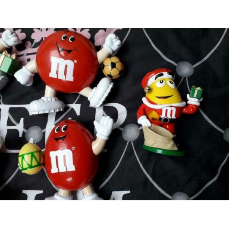 m&m rugzakken paas figuren sport div.