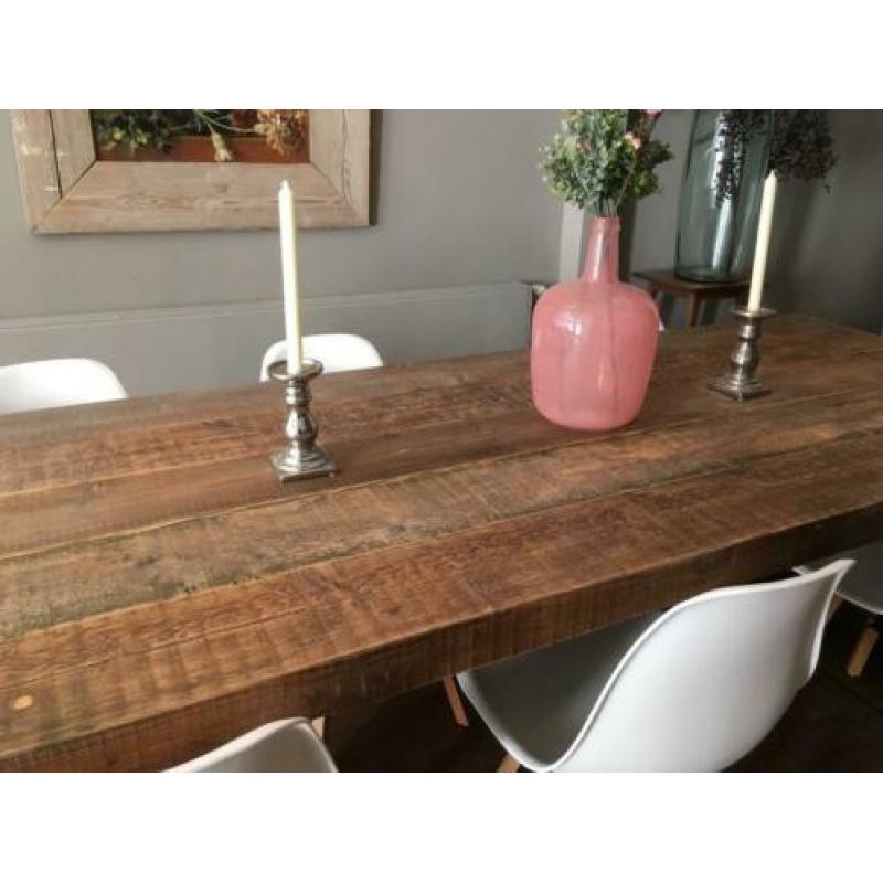 Balk houten tafel gemaakt van reclaimed wood