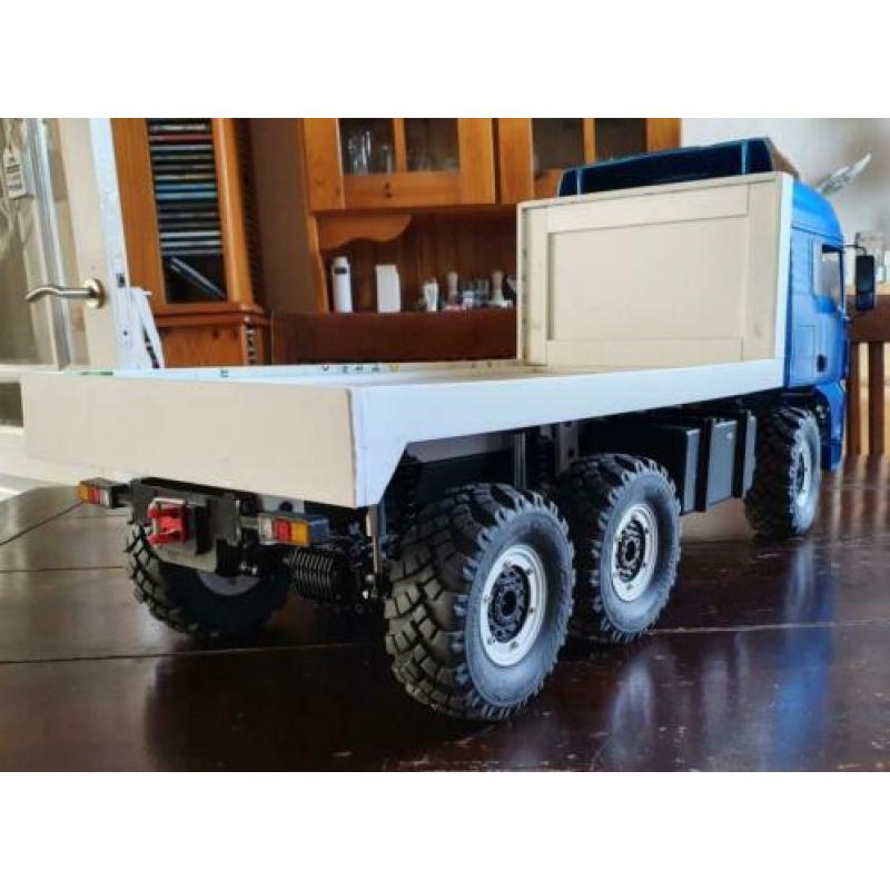 Dikke rc-Cross 6x6 zgan.