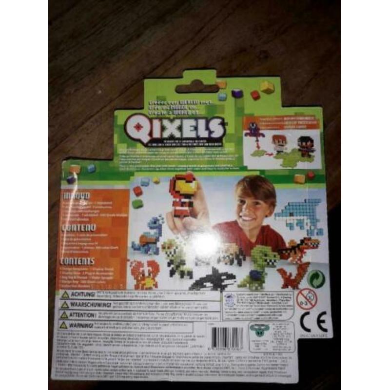 Qixels pixelblokjes S2 Theme Pack Space, 100% nieuw (12 stuk