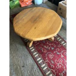massief houten salontafel