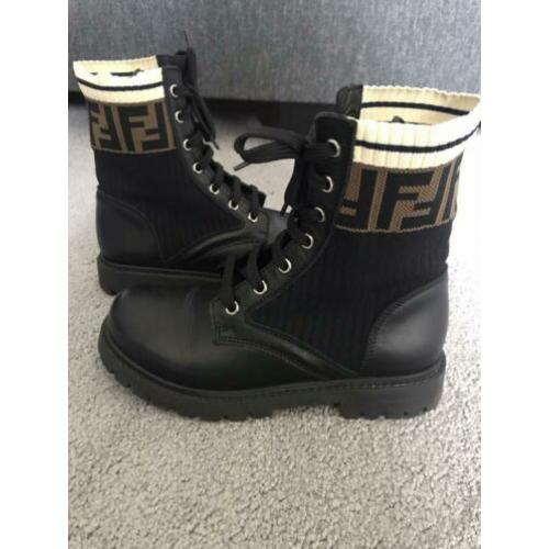 Originele Fendi laarzen maat 35