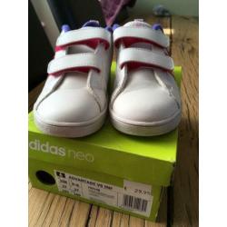 Adidas Neo maat 27