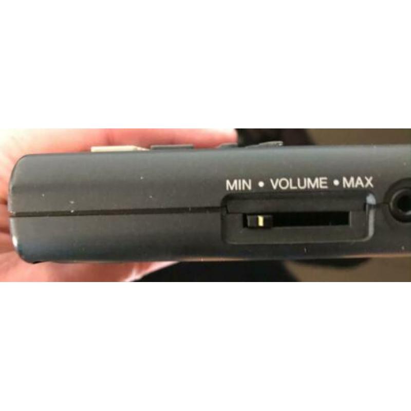 Yamaha qy10 music sequencer