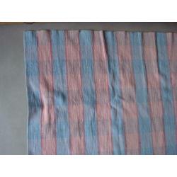 Kleed handgemaakt voor tafel of vloer 185x135 made Portugal!